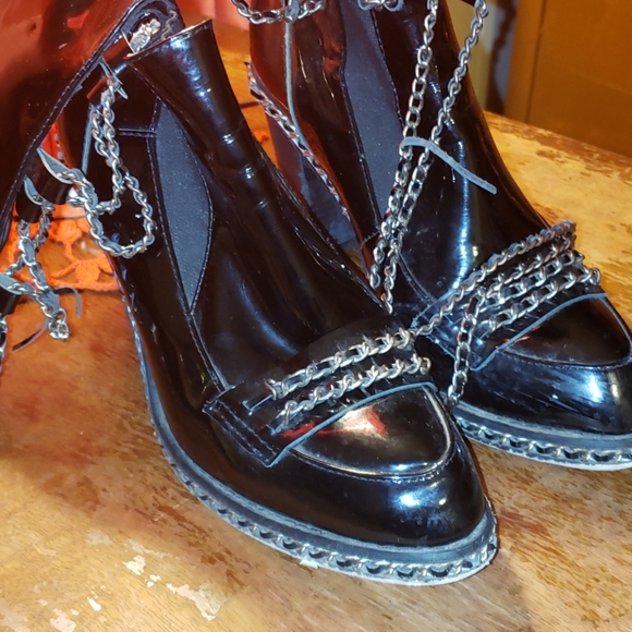 Chain boots size 8 - Picture 3 of 6